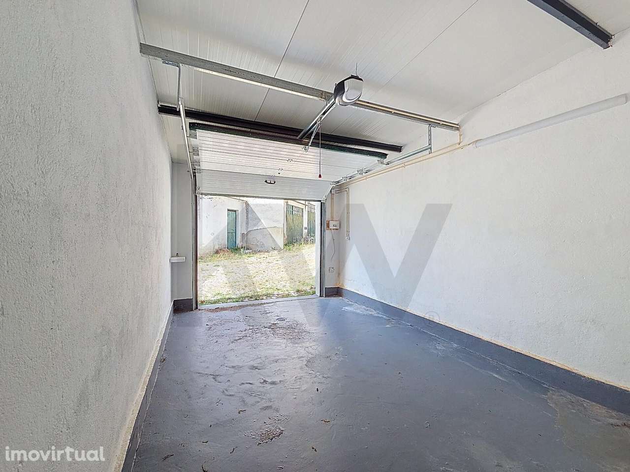 GARAGEM PLANALTO SANTARÉM – ÓTIMA LOCALIZAÇÃO – 400€! - Grande imagem: 2/6