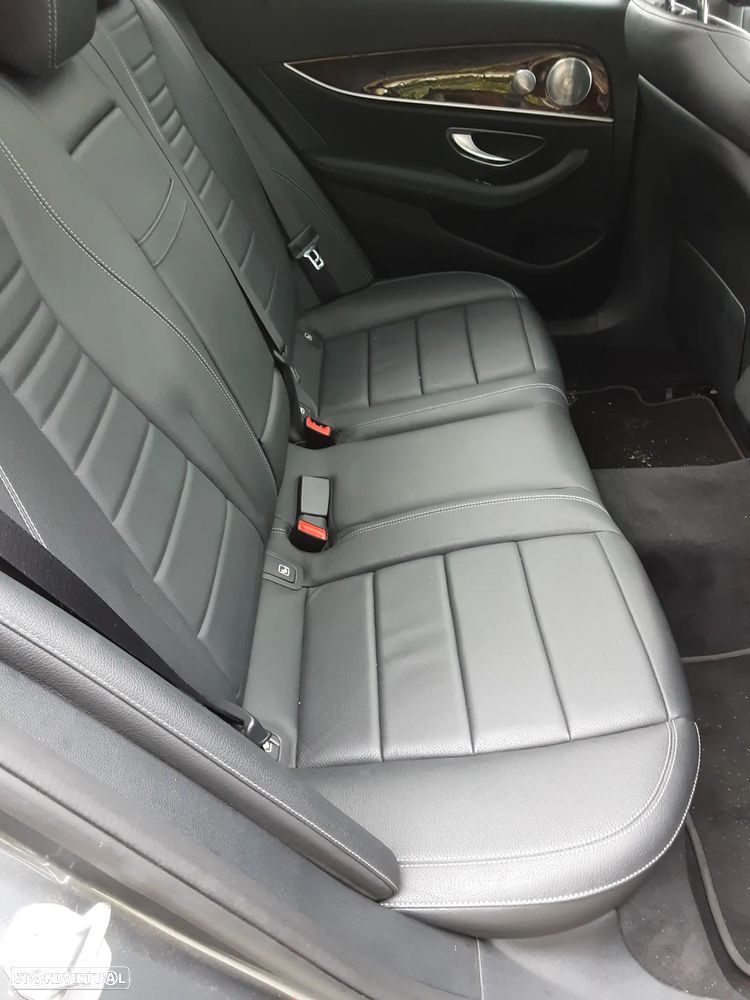 Mercedes-Benz E 220 - 7