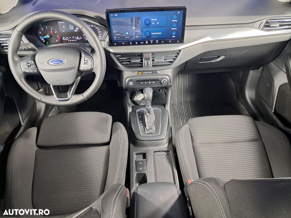 FORD Focus 2023 — imagine 12