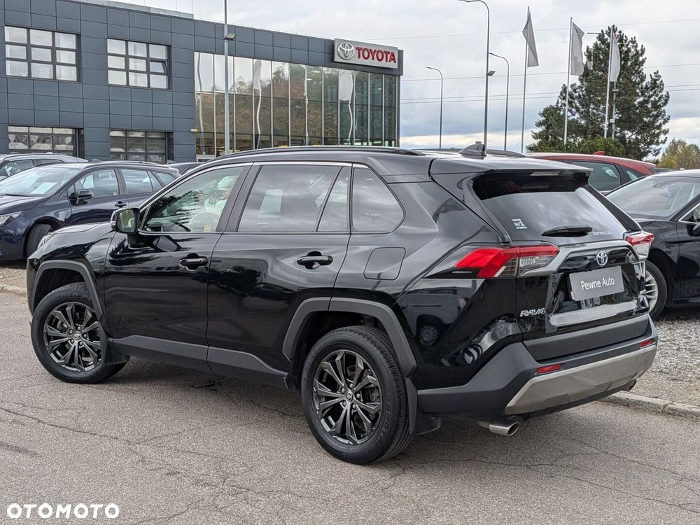 Toyota RAV4 - 9