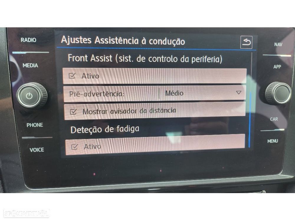 VW Golf Variant 1.6 TDi Confortline - 15