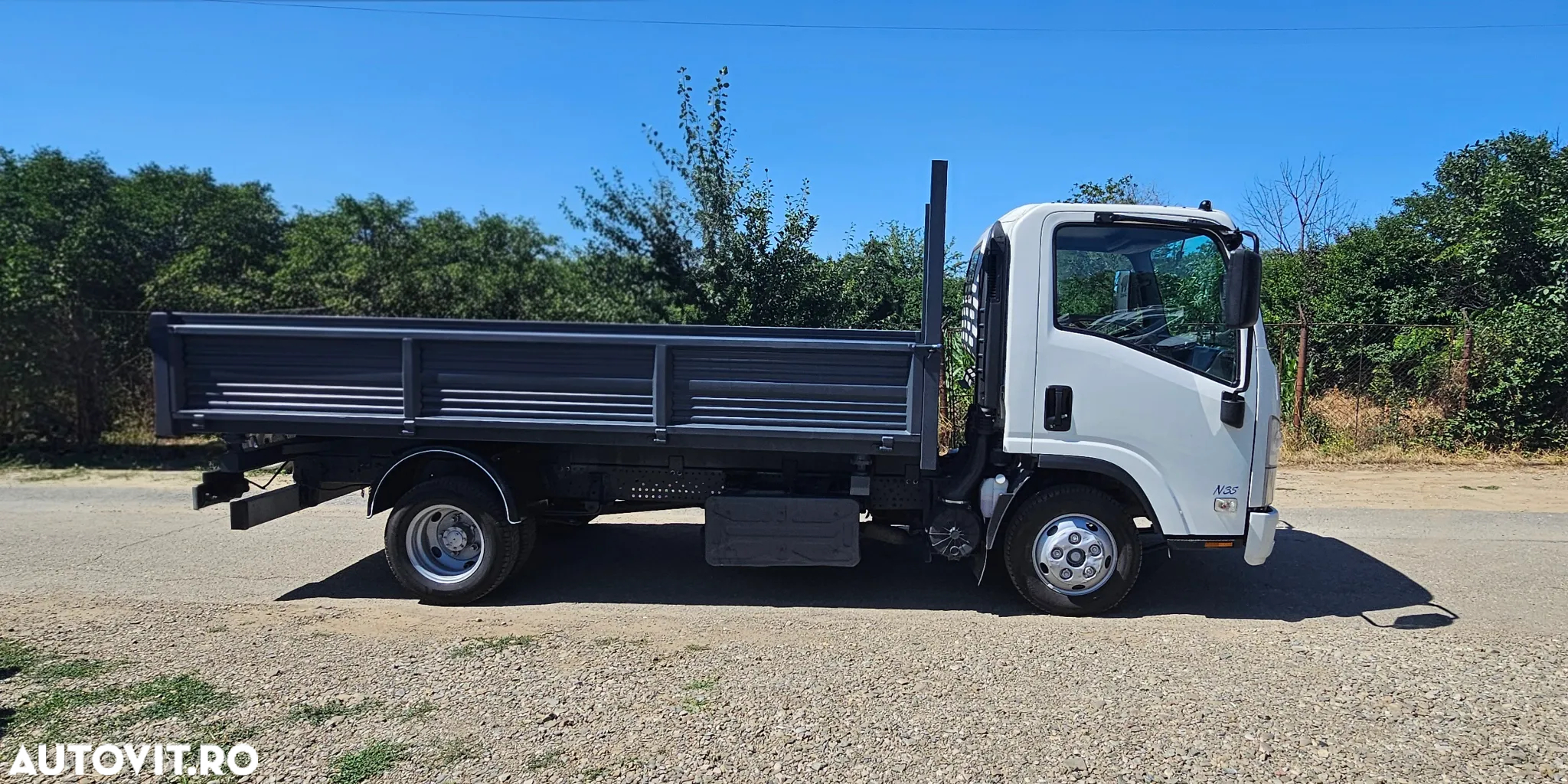 Isuzu Basculabila - 12