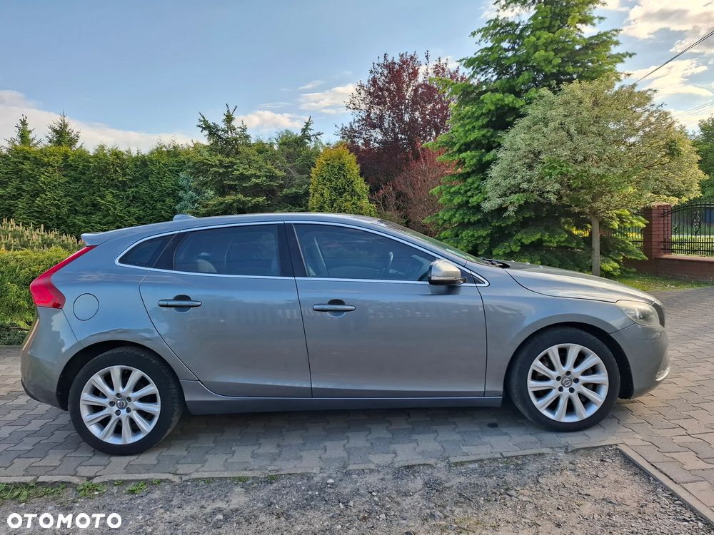 Volvo V40 D4 Geartronic You - 8