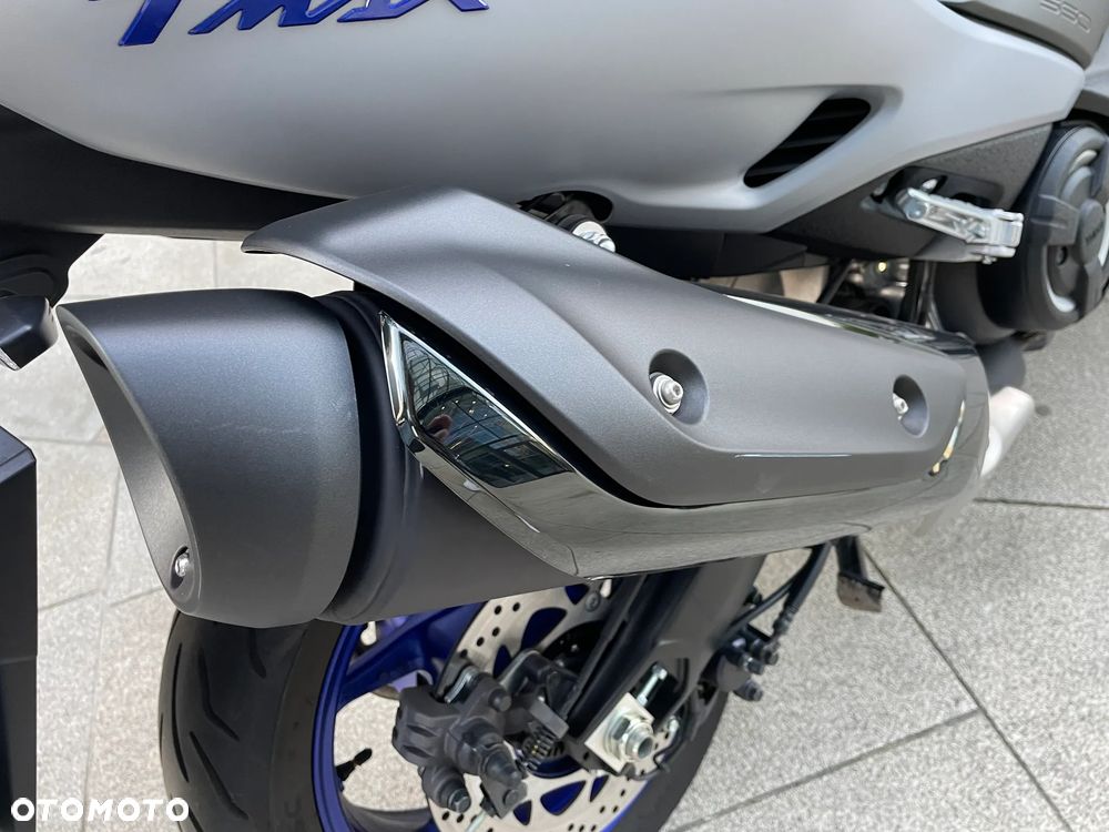 Yamaha Tmax - 5