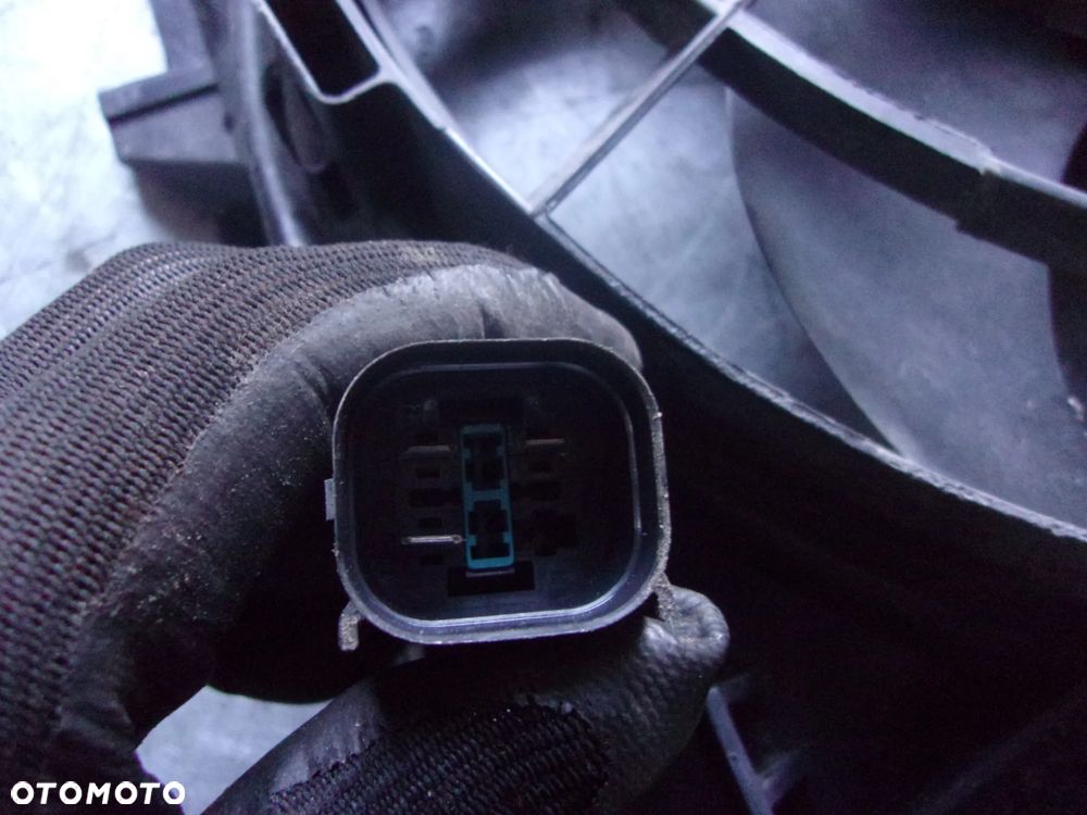 WENTYLATOR CHŁODNICY BMW E 46 320i 2.0b 6922670.1 3piny - 2