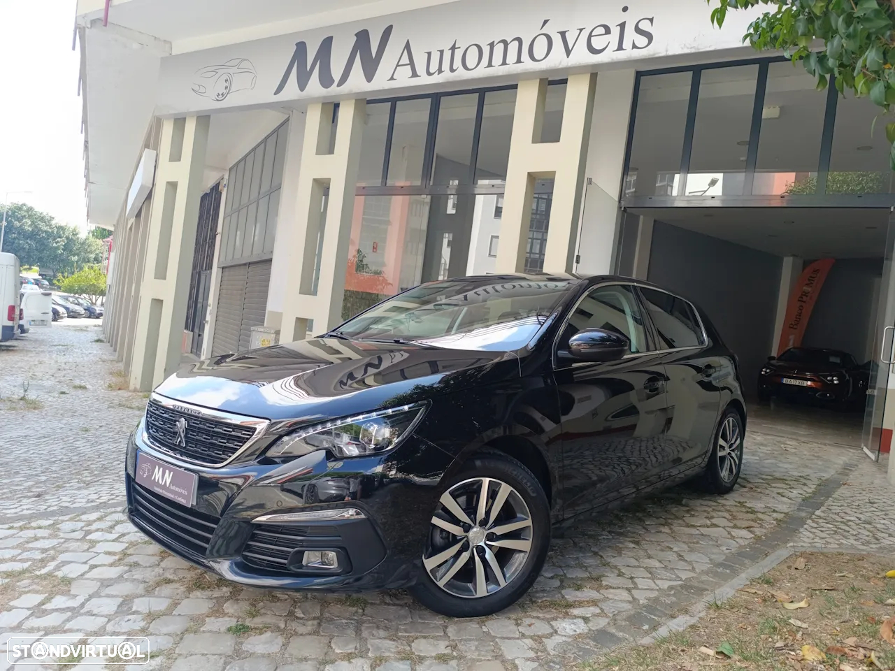 Peugeot 308 1.2 PureTech Allure EAT8 - 2