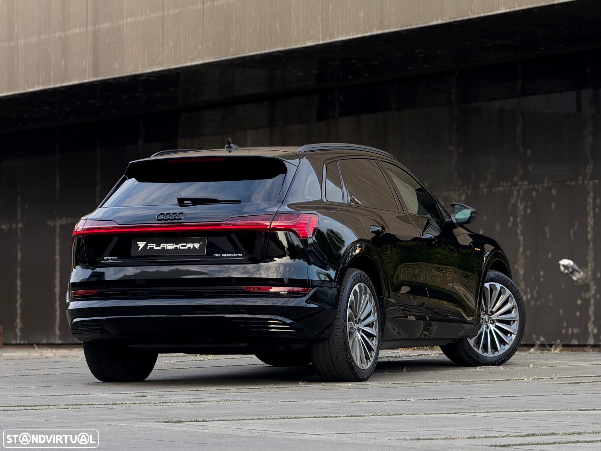 Audi e-tron 55 quattro S line - 40