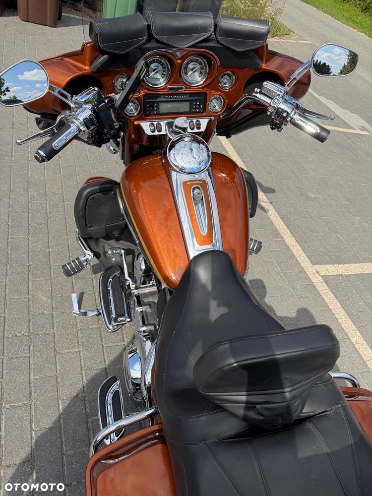 Harley-Davidson FLH Electra Glide - 20