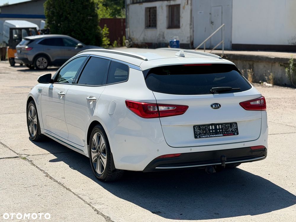 Kia Optima Plug-in Hybrid - 7