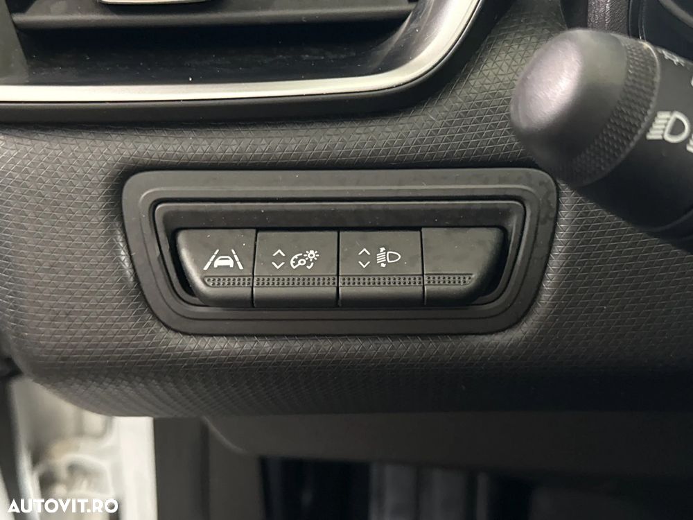 Renault Clio - 16