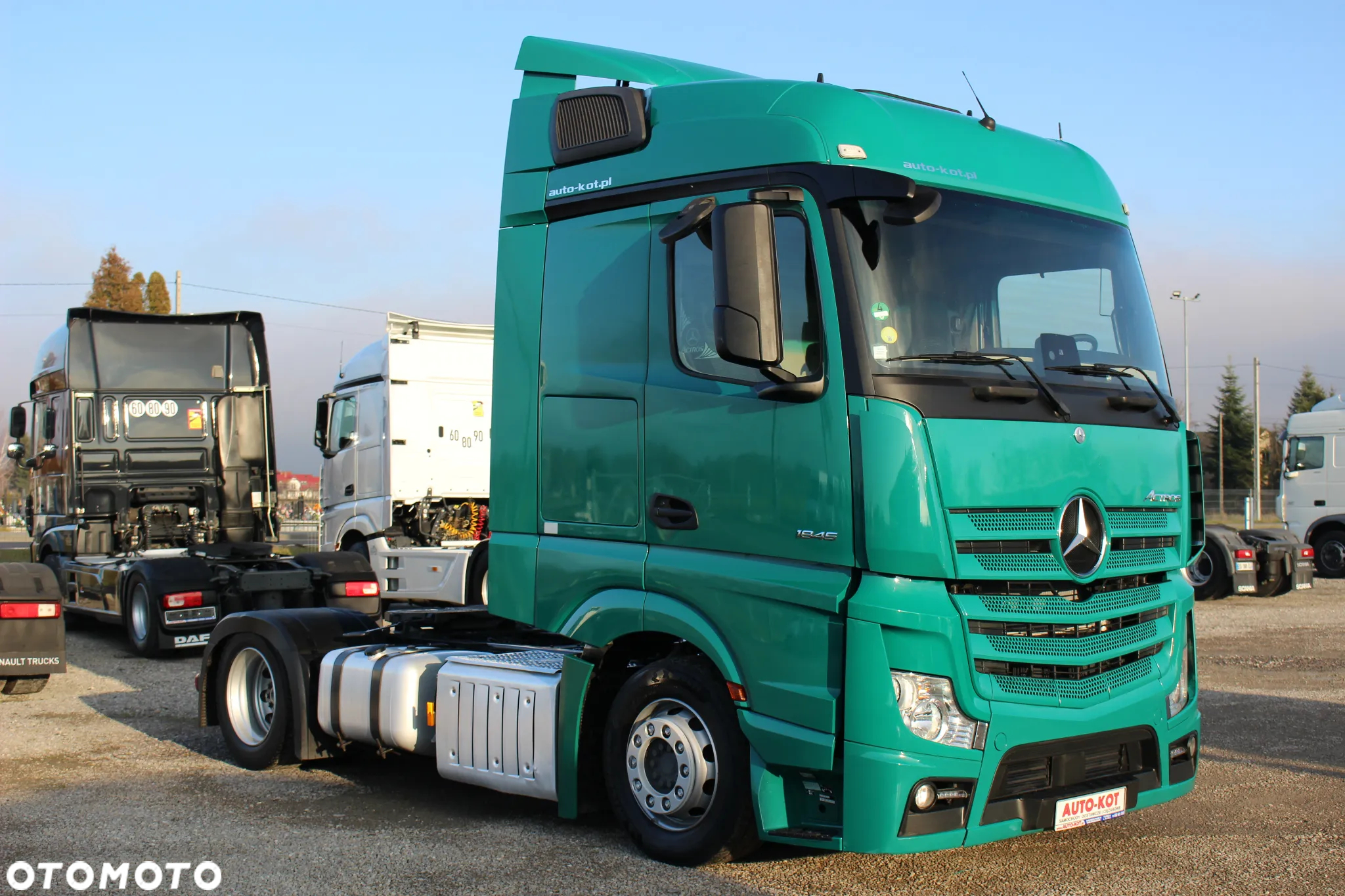 Mercedes-Benz ACTROS 1845 /LOW DECK /MEGA / 2 ZBIORNIKI /KLIMA POSTOJOWA /GPS/**SERWIS FR **/ IDEALNY STAN / - 31