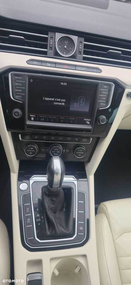 Volkswagen Passat 2.0 TDI BMT Comfortline DSG - 39