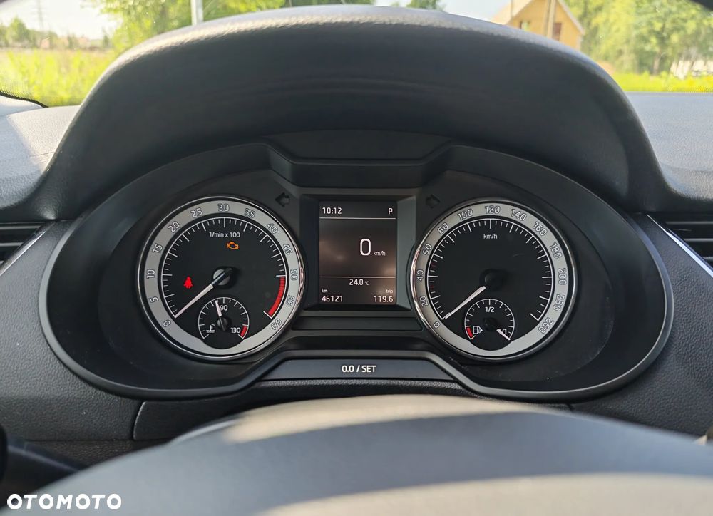 Skoda Octavia 2.0 TDI Style DSG - 7