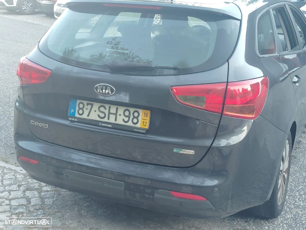Kia Ceed SW 1.6 CRDi EX - 6