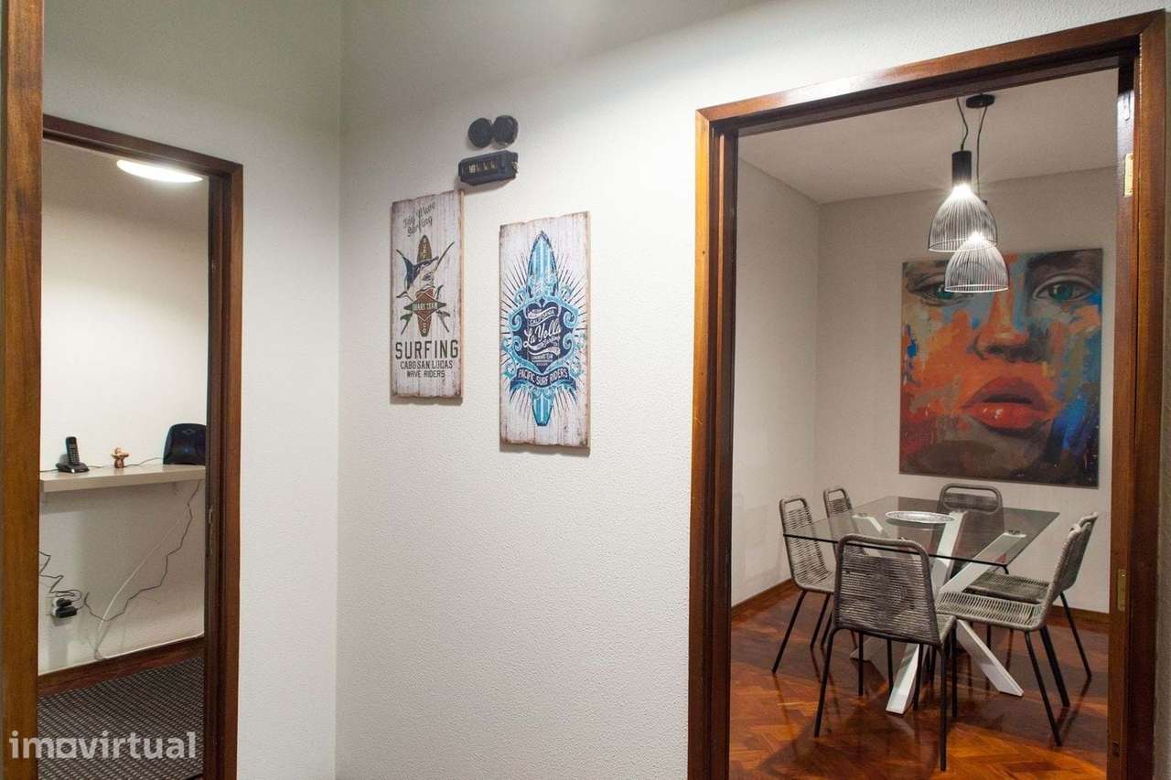 Apartamento T4 c/ Terraço e Garagem | Oportunidade de Investimento - Grande imagem: 3/18