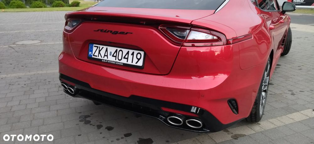 Kia Stinger - 14