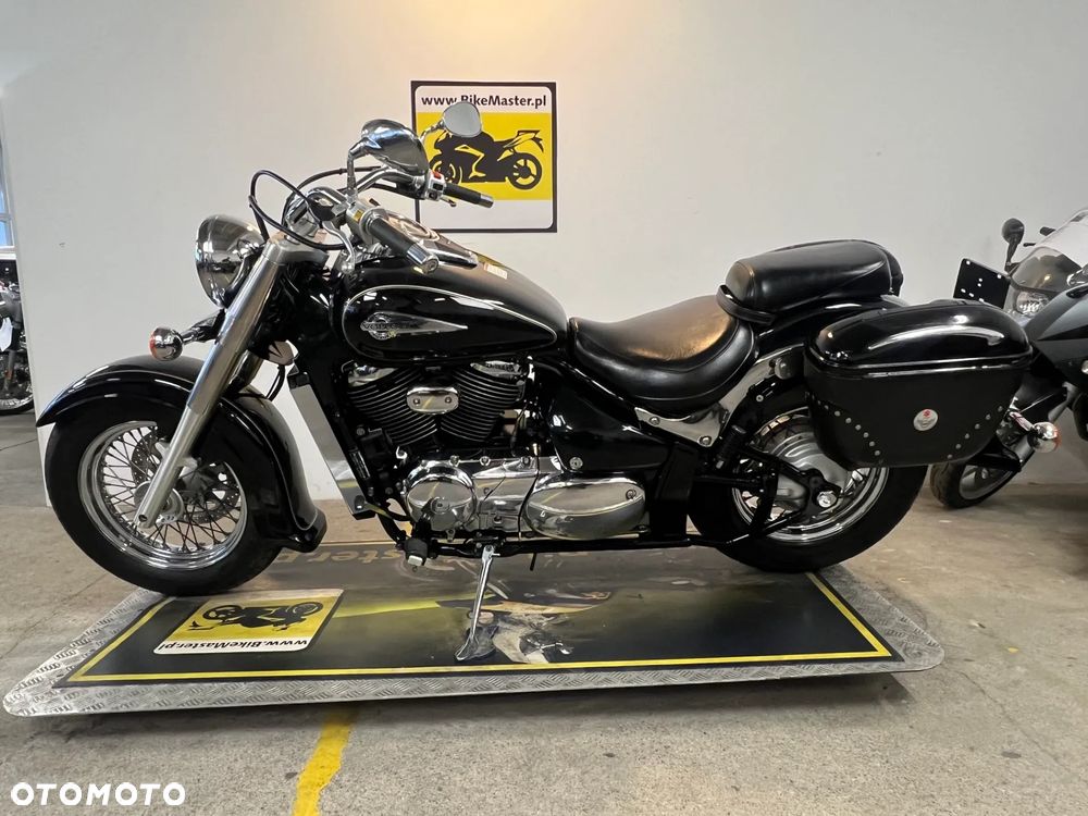 Suzuki VL 800 Volusia - 2