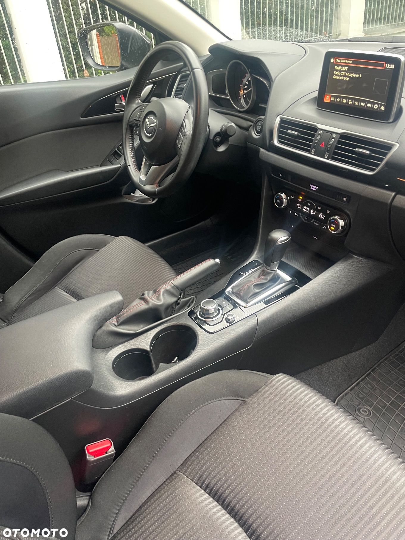 Mazda 3 2.0 Skymotion - 4