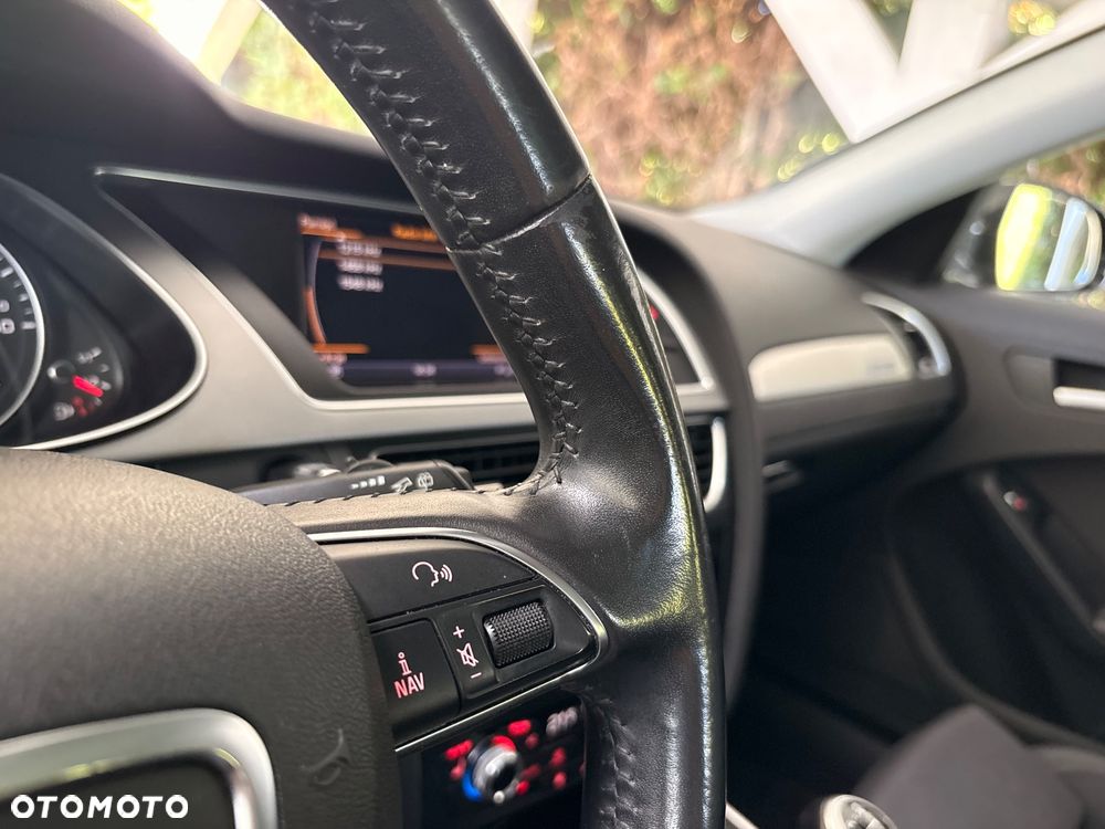 Audi A4 Avant 2.0 TDI Quattro - 25