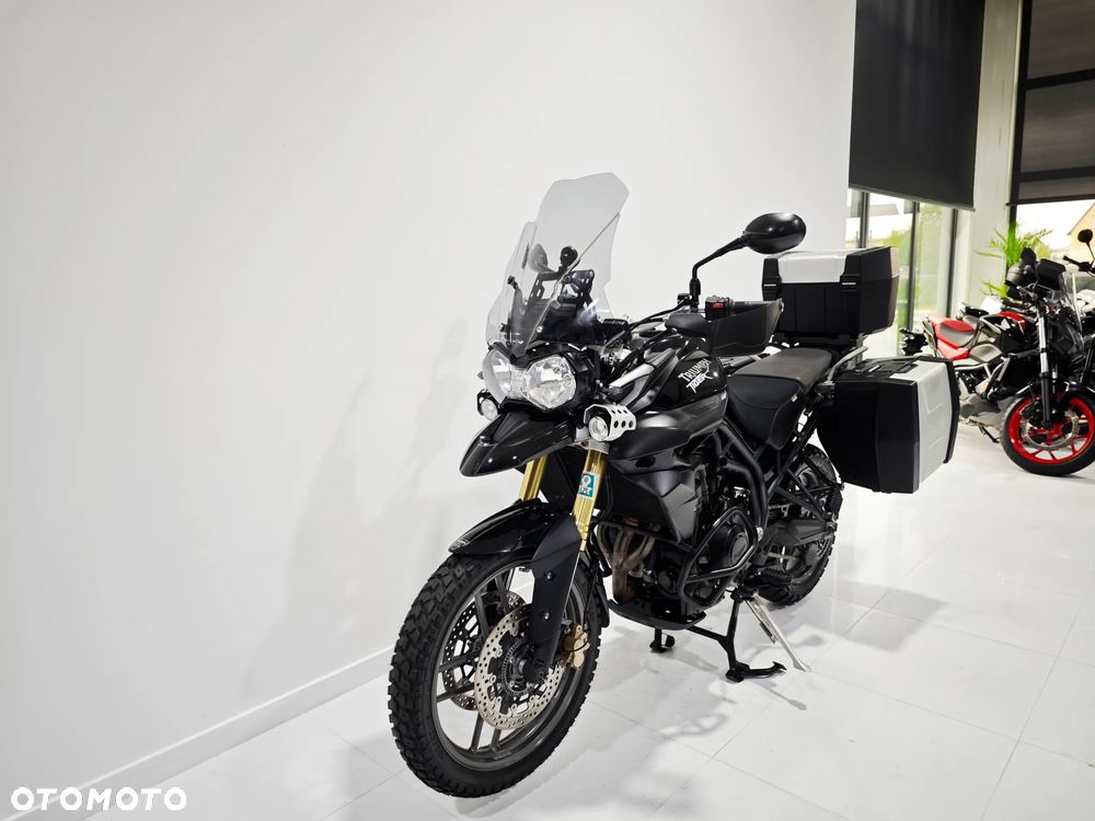Triumph Tiger - 12