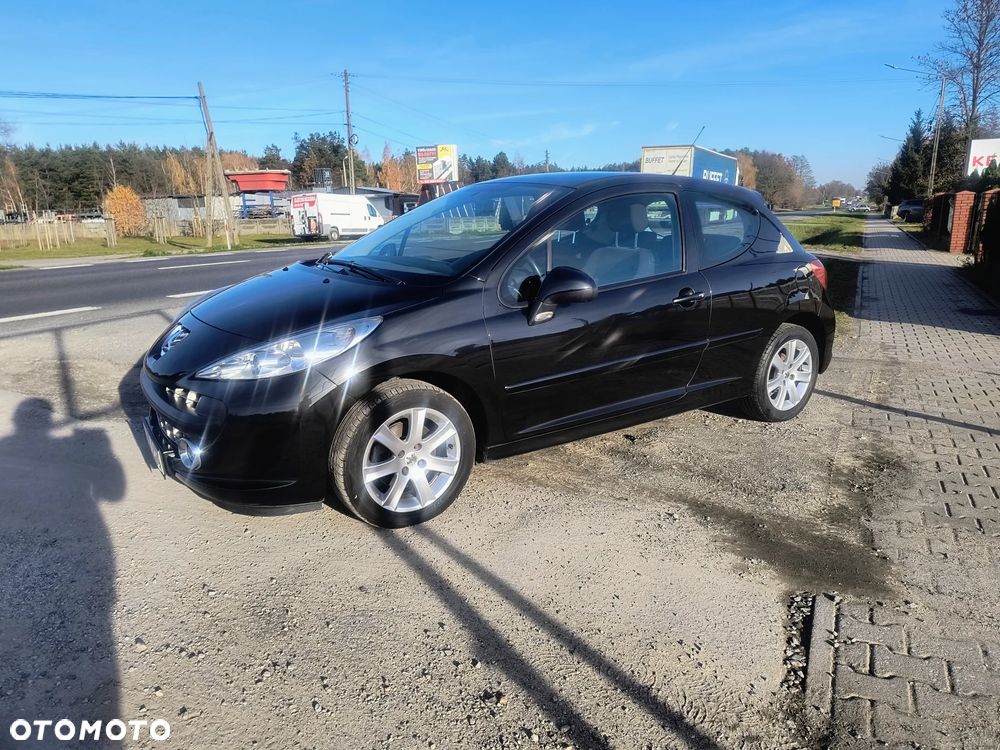 Peugeot 207 110 HDi FAP (Blue Lion) Platinum - 18