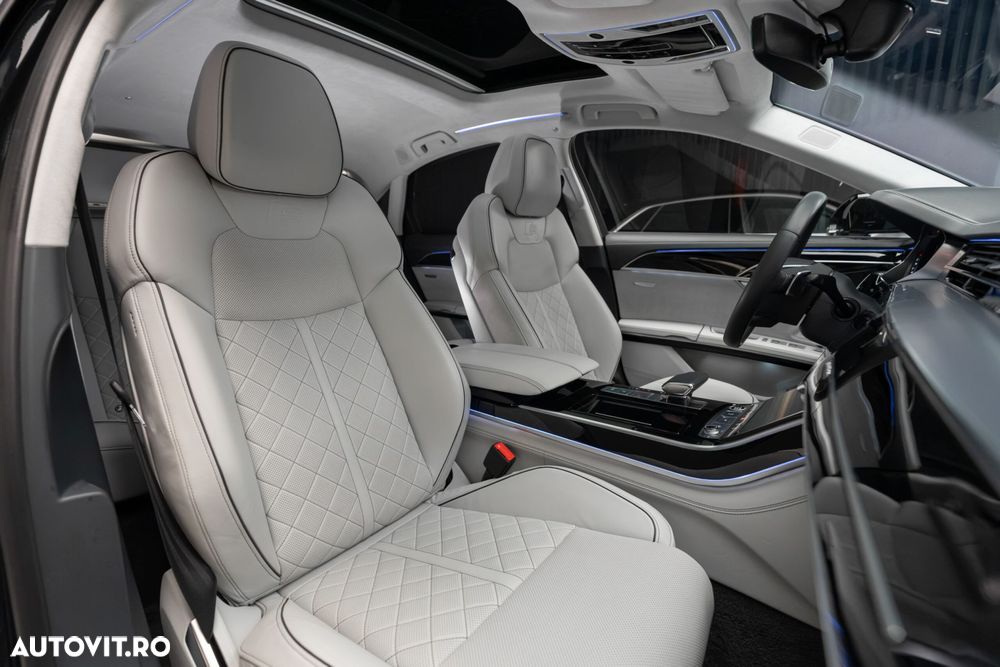 Audi A8 60 TFSI quattro Tiptronic MHEV - 36