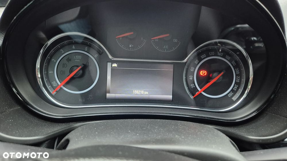 Opel Insignia 2.0 CDTI Cosmo S&S - 9