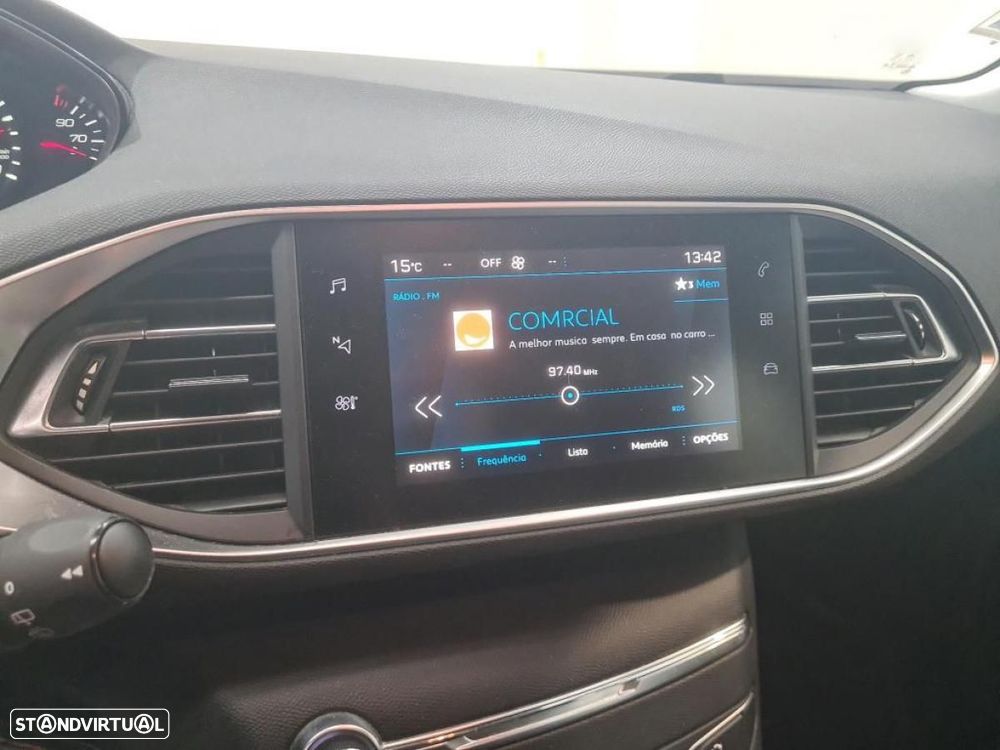 Peugeot 308 1.5 BlueHDi Business Line - 4