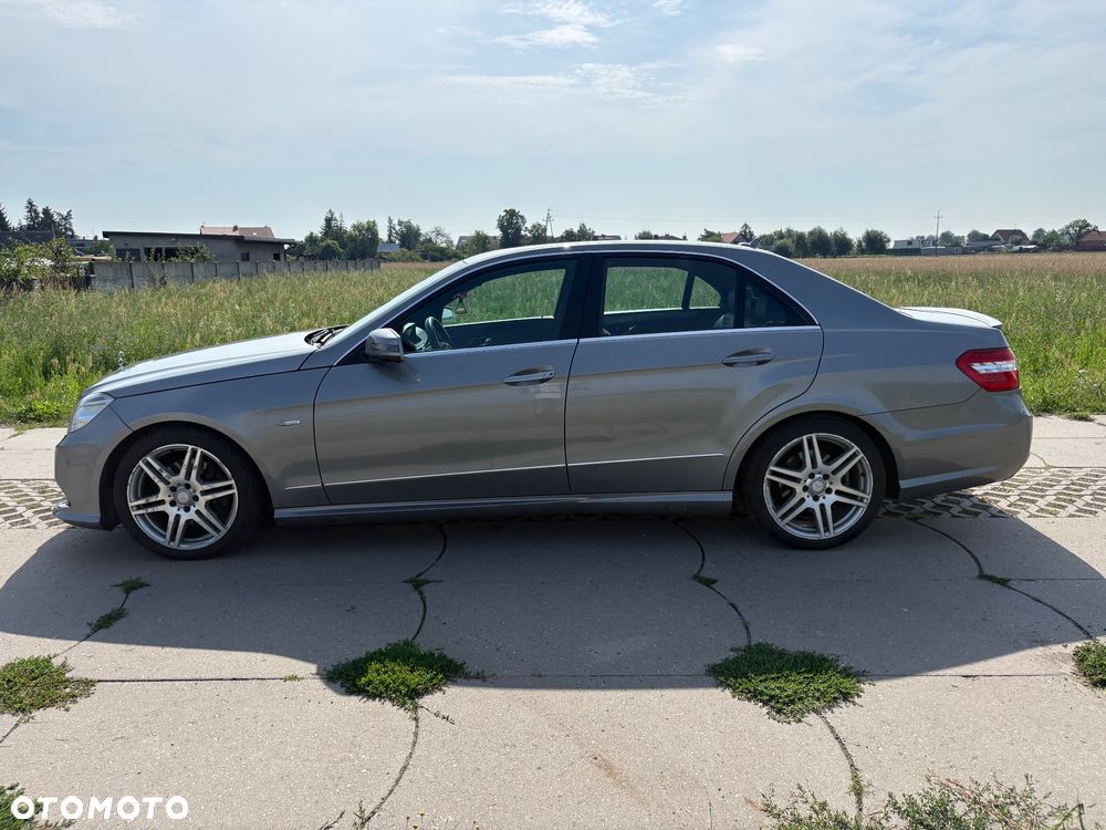 Mercedes-Benz Klasa E 350 CDI DPF BlueEFFICIENCY 7G-TRONIC Avantgarde - 10