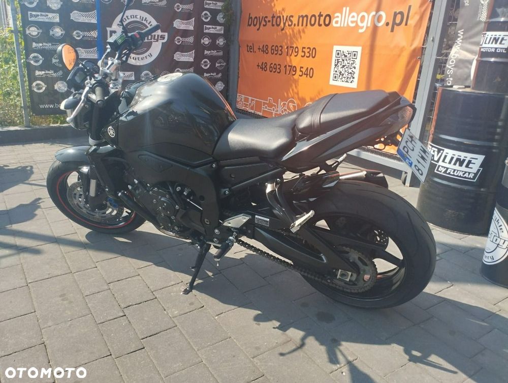 Yamaha FZ - 2