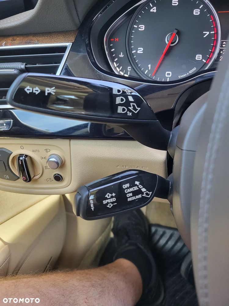 Audi A8 3.0 TFSI Quattro tiptronic - 23