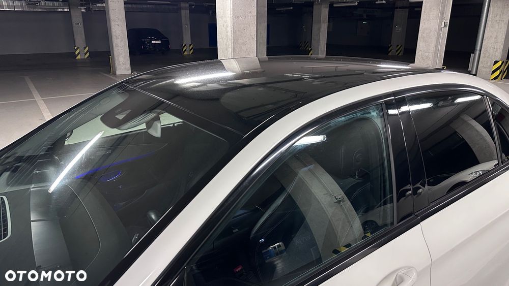 Mercedes-Benz Klasa E 220 d Business Edition 9G-TRONIC - 14