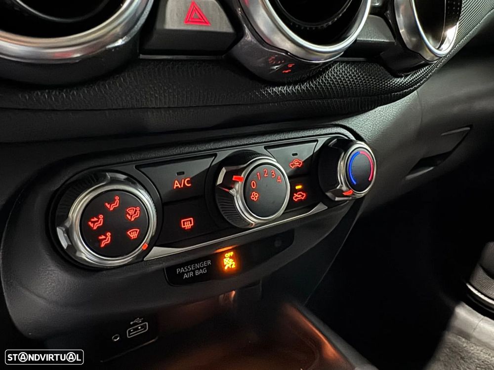 Nissan Juke 1.0 DIG-T N-Connecta NAV. - 18