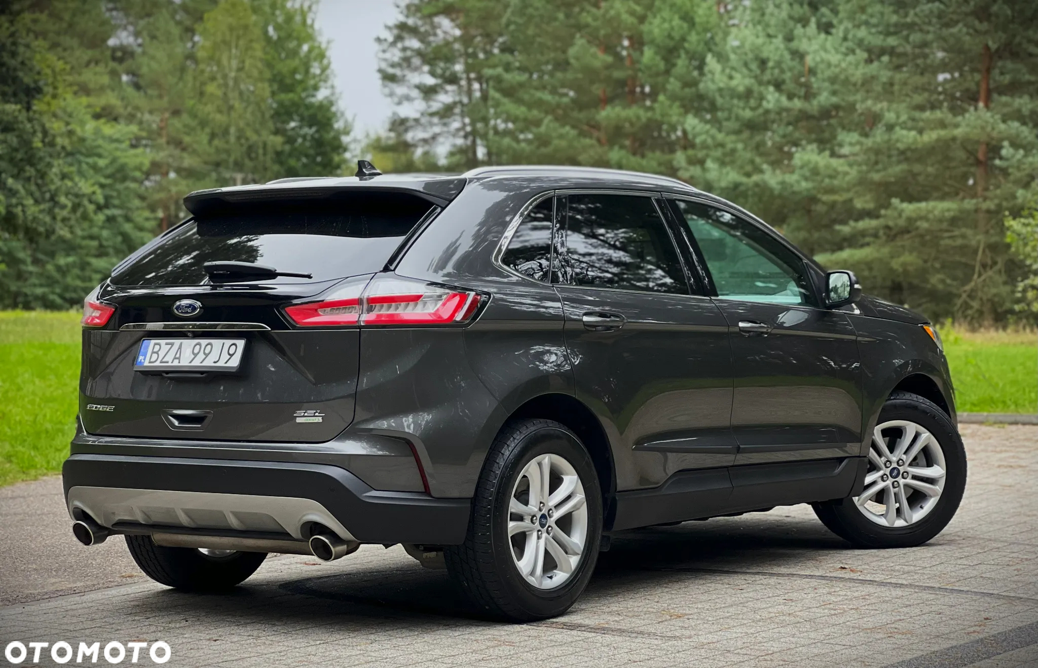 Ford Edge - 18