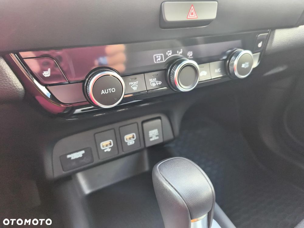 Honda Jazz 1.5 i-MMD Executive Crosstar - 28