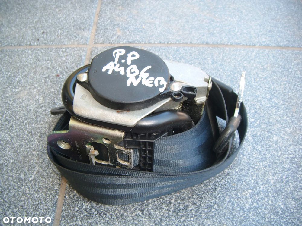 audi a4 b6 napinacz- pas bezpieczeństwa napinacz prawy 8e0657706b - 1