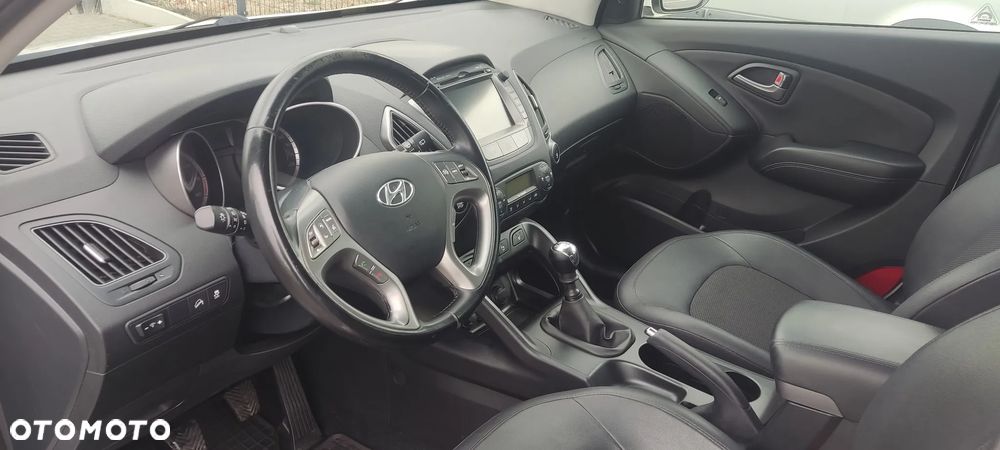 Hyundai ix35 1.6 2WD Style - 10