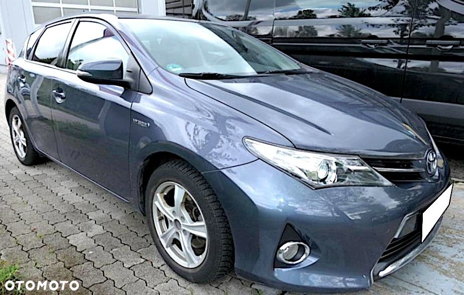 Toyota Auris ver-1-33-vvt--i-premium - 1
