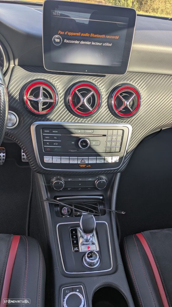 Mercedes-Benz A 45 AMG - 14