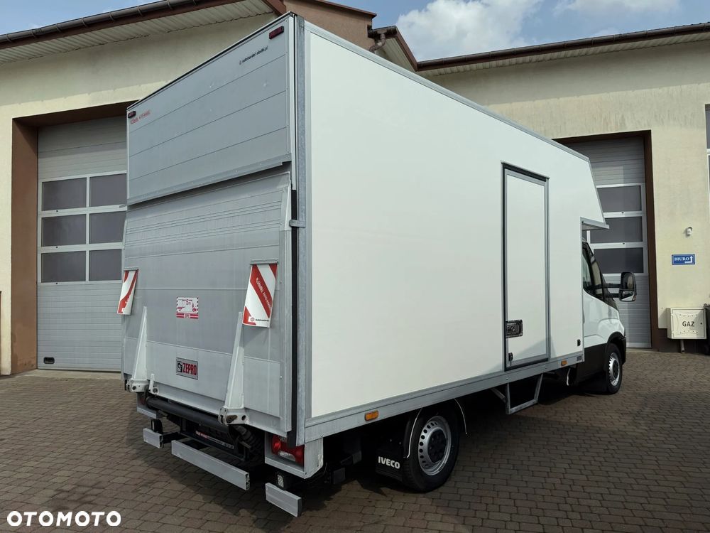 Iveco Daily Izoterma Winda - 6