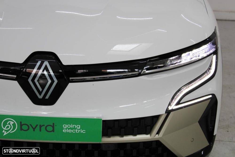 Renault Mégane E-Tech EV60 Iconic Autonomia Conforto - 6