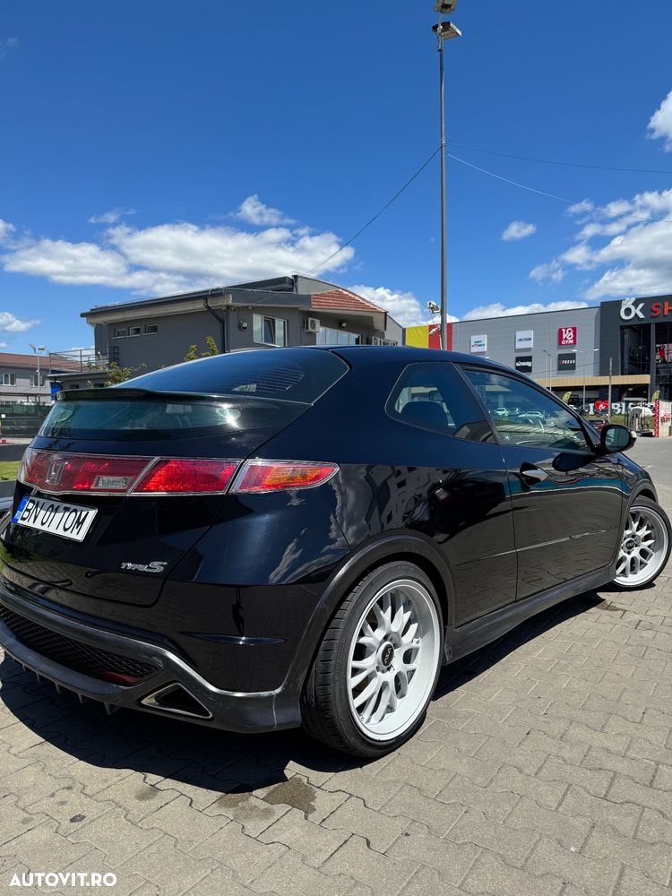 Honda Civic 1.8 TypeS Plus - 10
