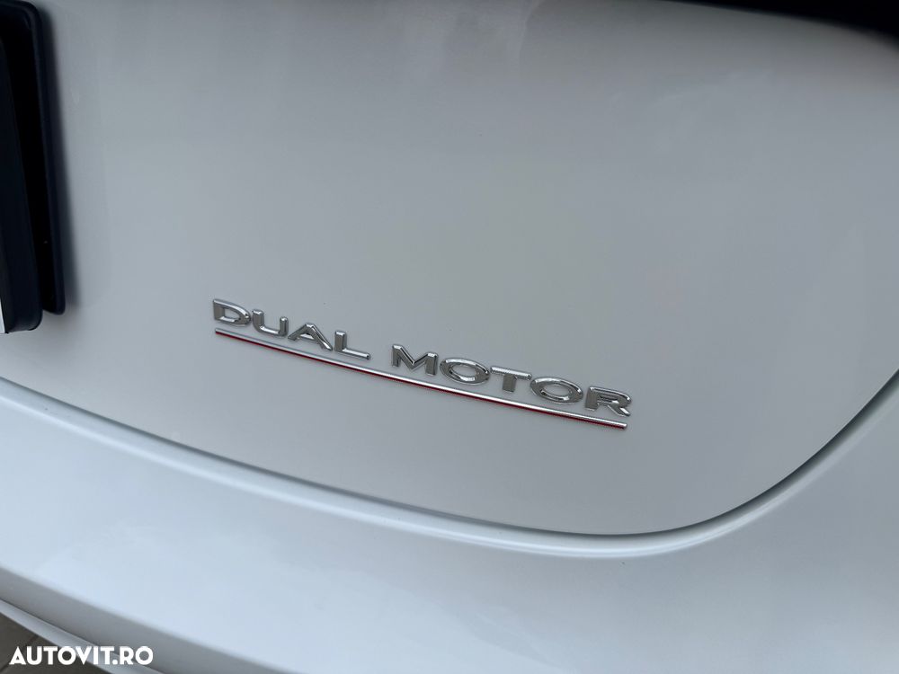 Tesla Model 3 - 16
