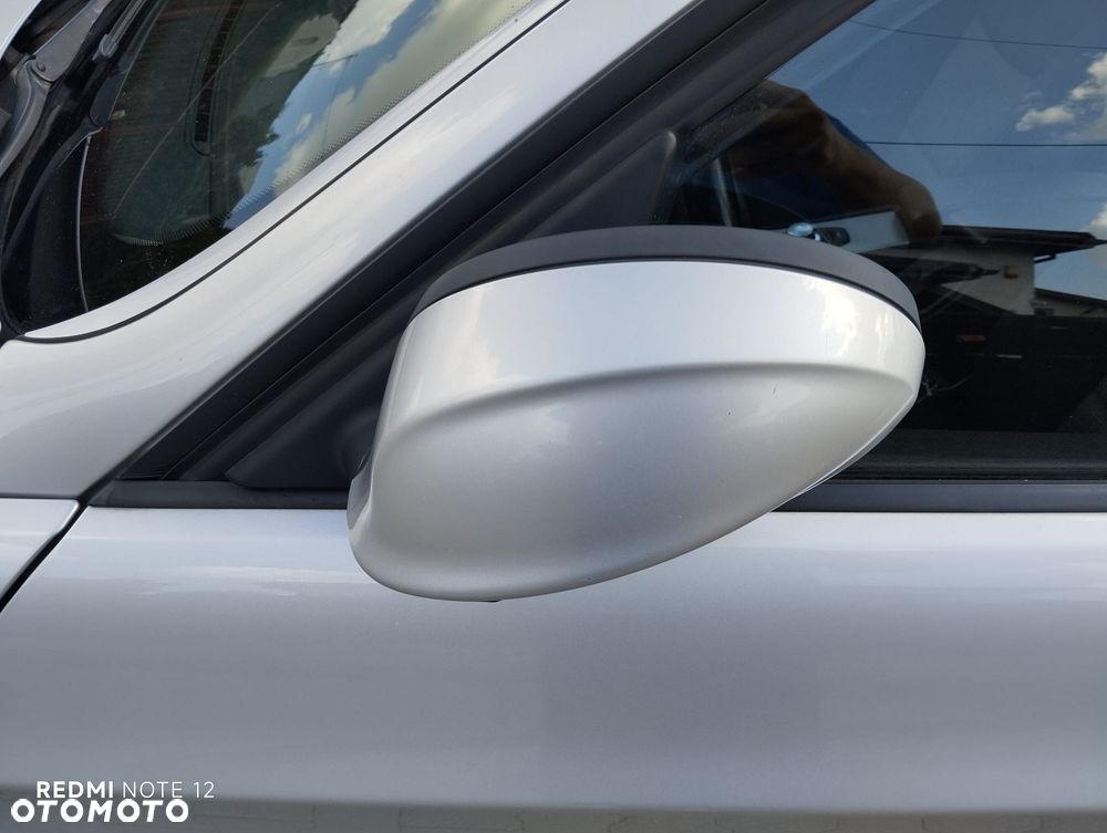 BMW Seria 3 ver-320i - 13