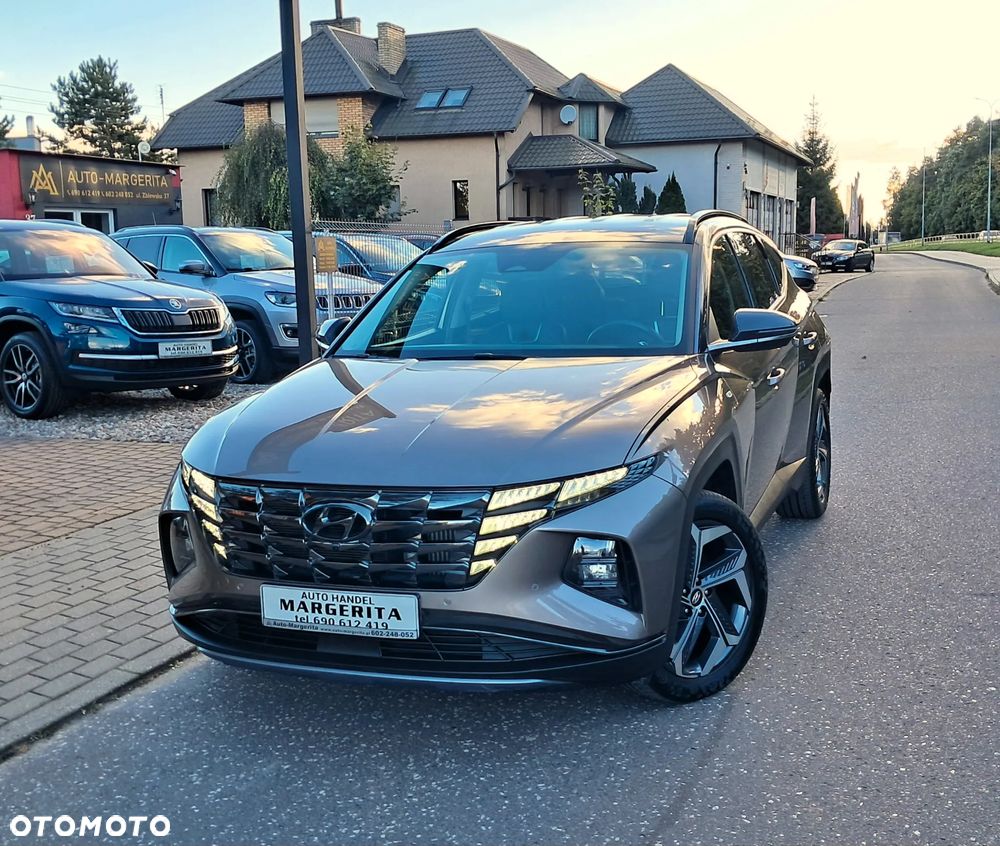Hyundai Tucson 1.6 T-GDi 48V-Hybrid 2WD DCT Blackline - 1