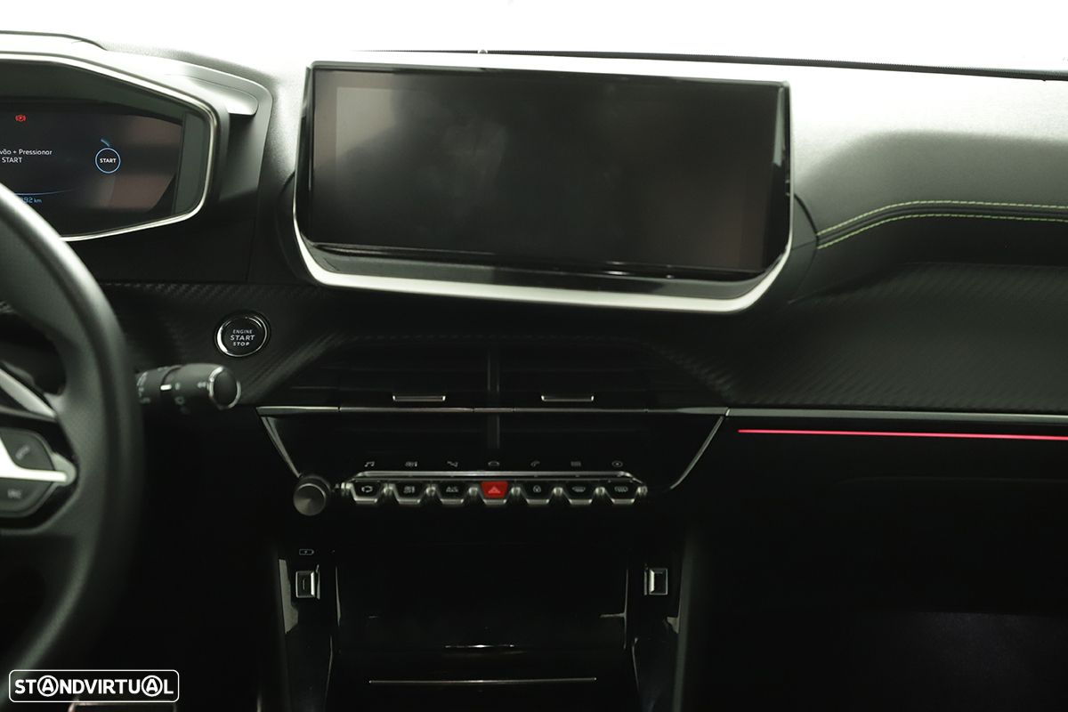Peugeot e-2008 54 kWh GT - 10