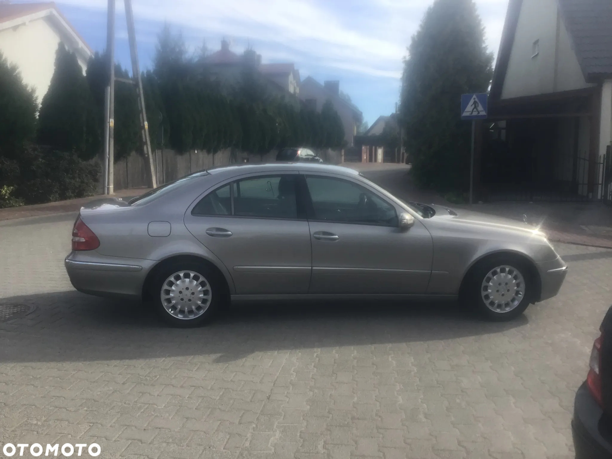 Mercedes-Benz Klasa E - 4