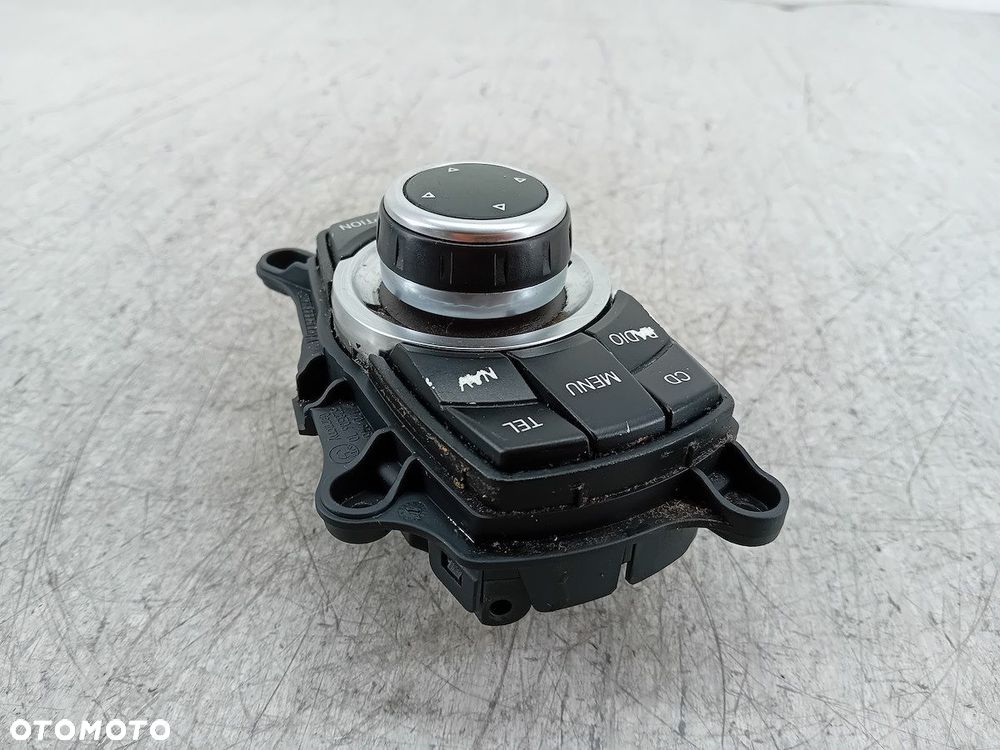 PANEL STEROWANIA RADIA BMW E90 924943901 - 4