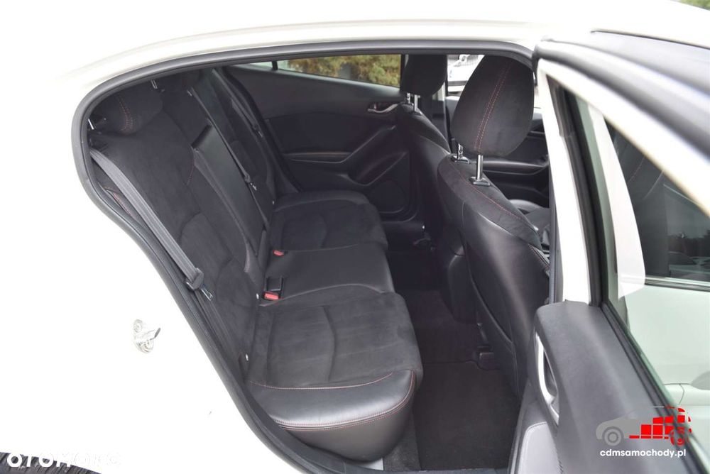Mazda 3 - 18