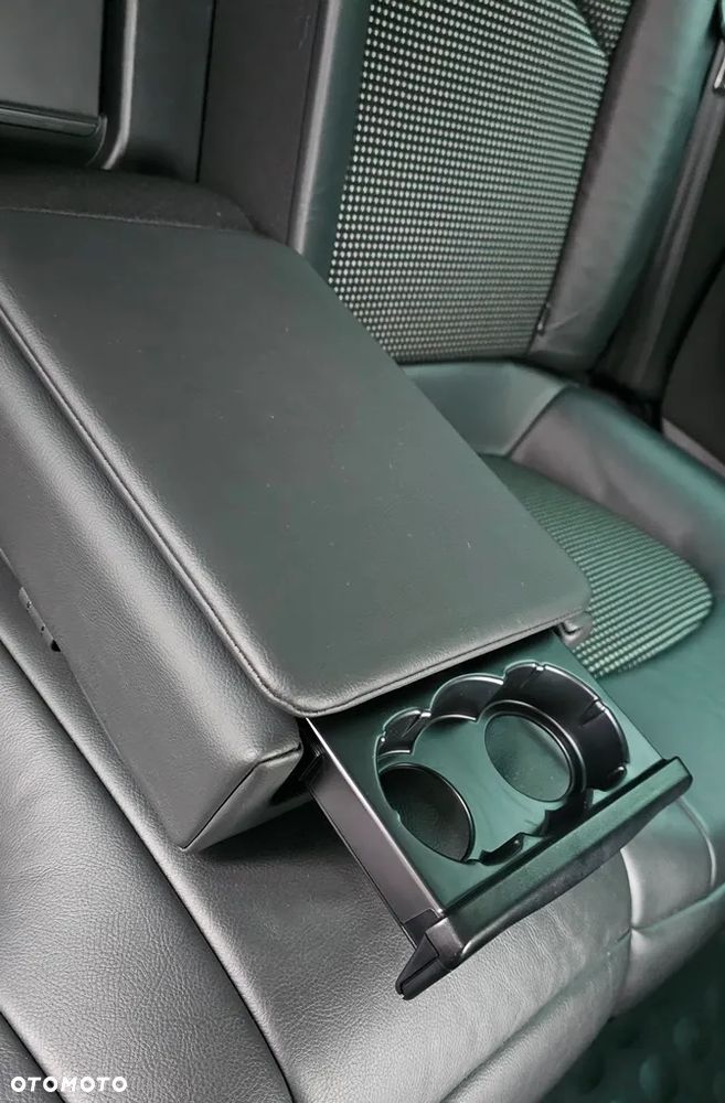 Citroën C5 HDi 165 FAP CrossTourer - 13